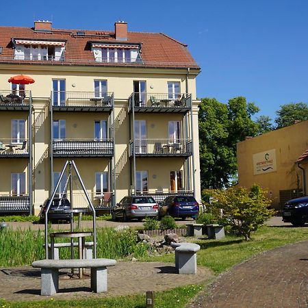 Einraumapartment Im Erdgeschoss Mit Seeblick Rheinsberg Exterior photo